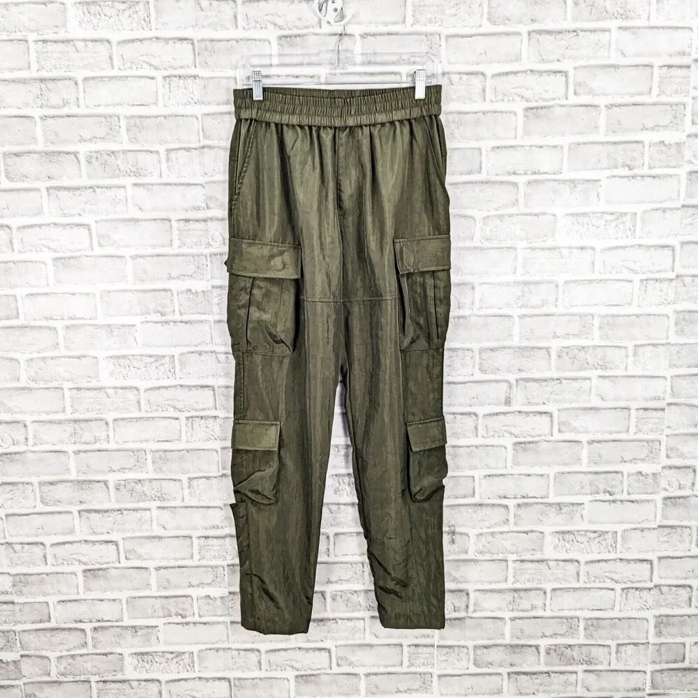 RICHIE LE Collection Nylon Cargo Pants in Green size Medium